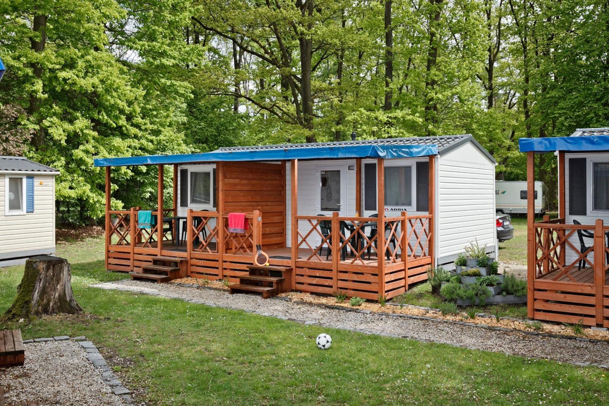 Knaus Campingpark Bad Duerkheim Ngoại thất bức ảnh