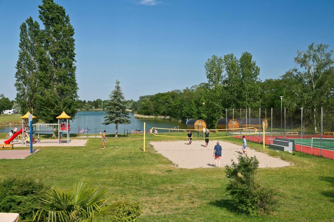 Knaus Campingpark Bad Duerkheim Ngoại thất bức ảnh